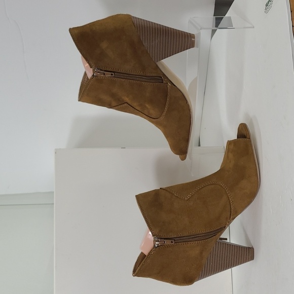 Indigo Road Rd Irfume Peep Toe Heeled Fringe Ankle Boots- Faux Suede Camel Brown - Picture 3 of 12